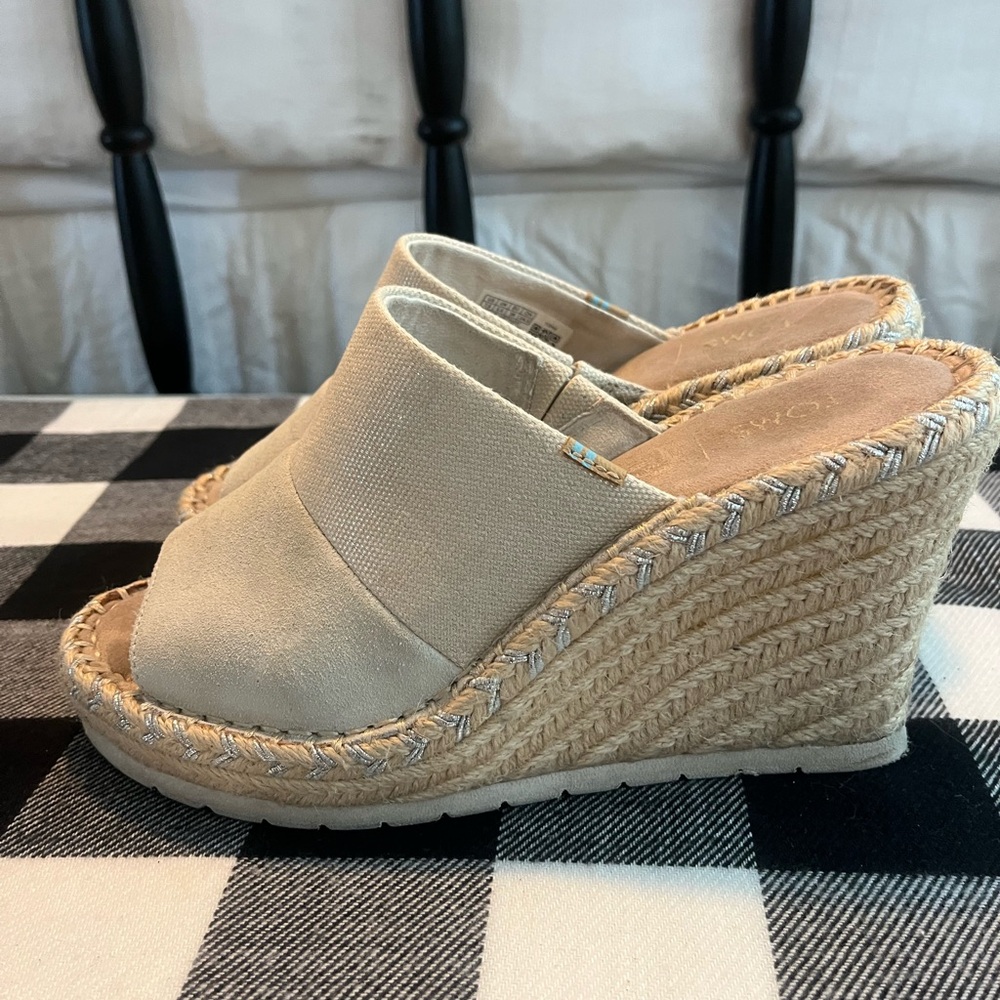 Toms Cream Wedge Sandals